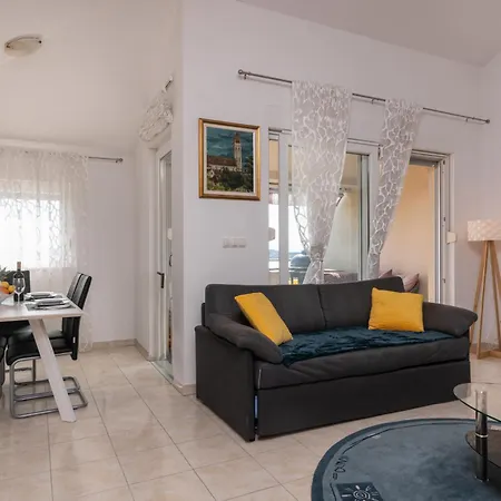 Traur Apartamento